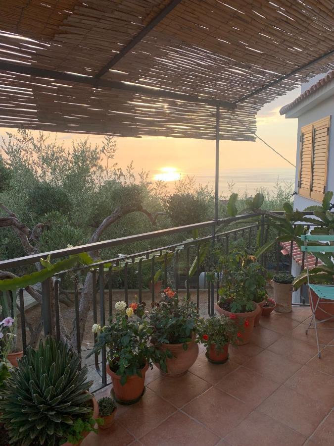 La Casa Di Tata Capo dʼOrlando Exterior foto