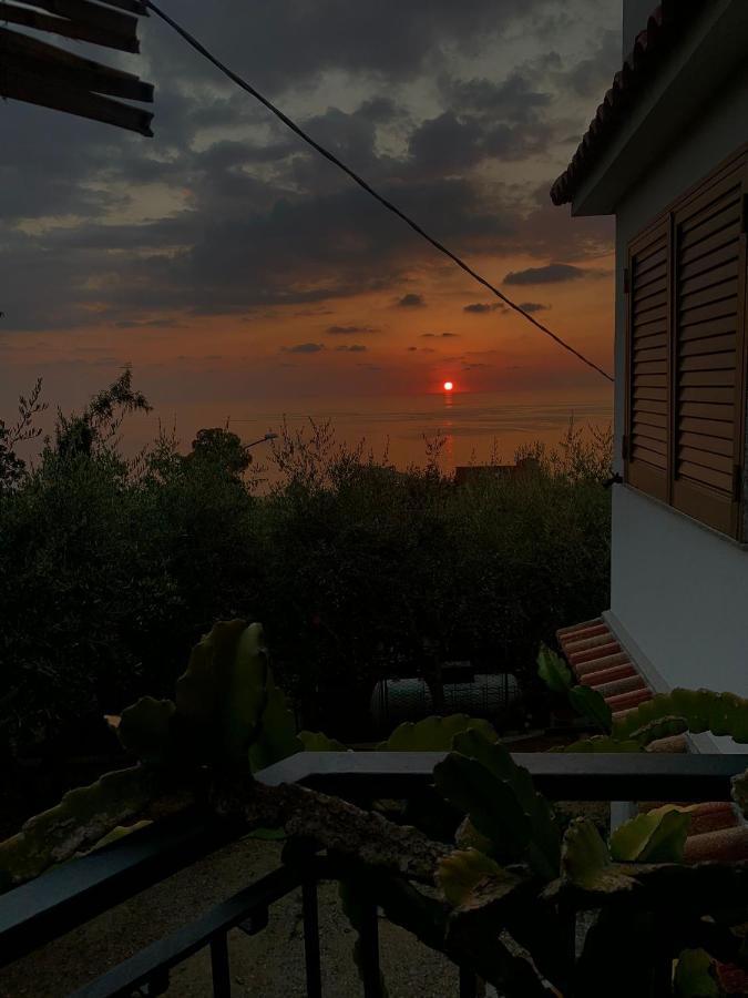 La Casa Di Tata Capo dʼOrlando Exterior foto